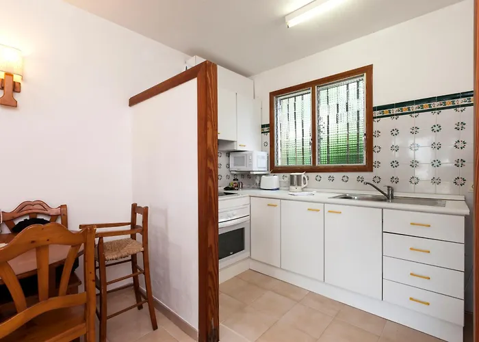 Apartamentos Leo